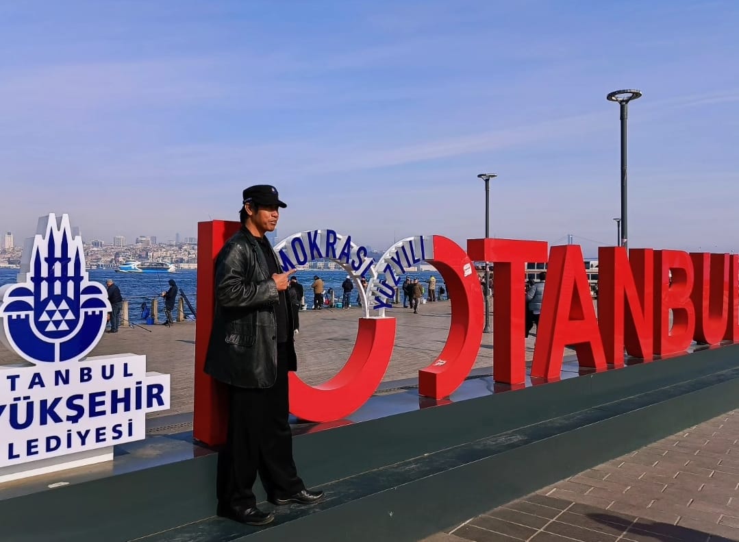 *100 Tahun Demokrasi Turki, 100 Tahun Tanpa Khilafah*